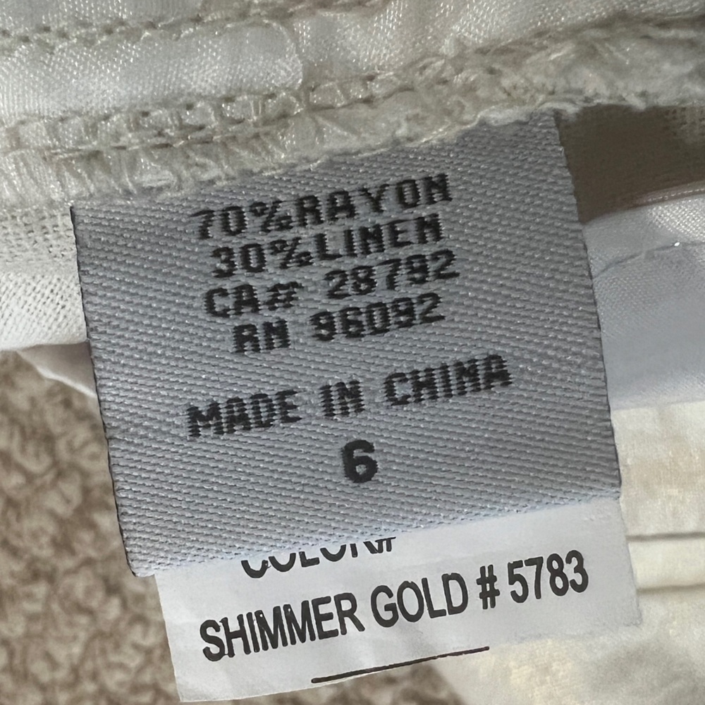 Willi Smith Cream & gold shimmer Shorts Tailored Linen pockets size 6 medium‎ - Picture 9 of 9